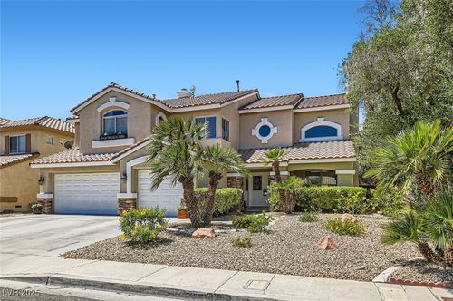 3749 Climbing Rose St, Las Vegas, NV, 89147-4288 | Card Image