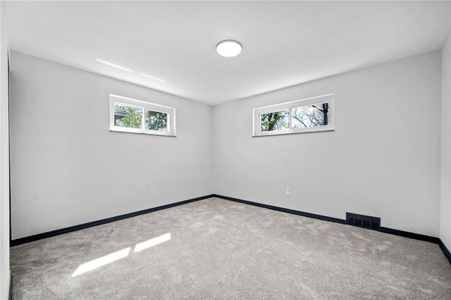 114 Biscayne Ter, House other with 3 bedrooms, 2 bathrooms and 1 parking in Pittsburgh PA | Image 5