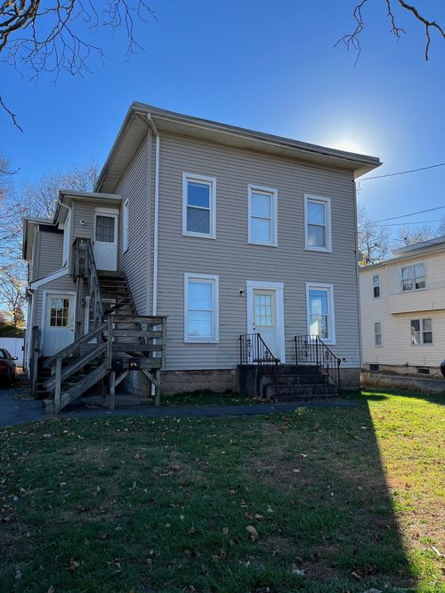 34 W Center St, Southington, CT, 06489-3532 | Card Image