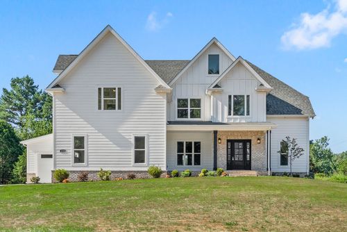 1620 Parchman Rd, Clarksville, TN, 37040-8208 | Card Image