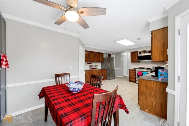 2267 Cassina Pointe Sw, House other with 4 bedrooms, 3 bathrooms and null parking in Marietta GA | Image 16