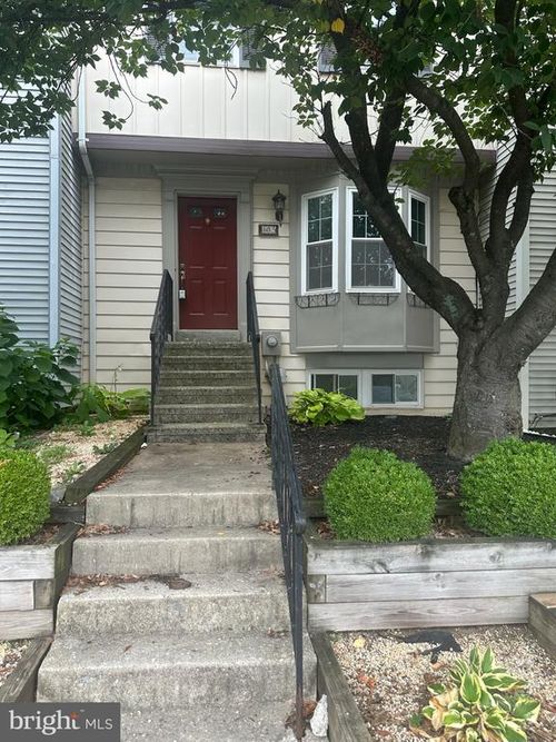 405 Megan Ct, FREDERICK, MD, 21701-6387 | Card Image