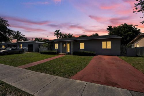 0-437 Swan Avenue, Miami Springs, FL, 33166 | Card Image