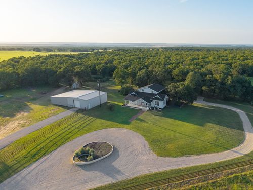 923 Natty Flat Rd, Lipan, TX, 76462-4711 | Card Image