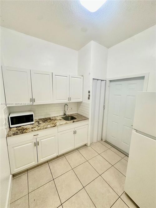 2-27583 Sw 133rd Ave, Homestead, FL, 33032-8285 | Card Image