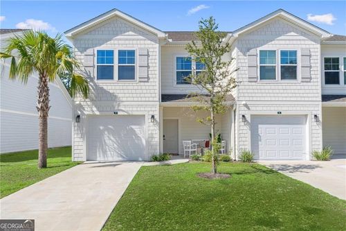 71 E Chapel Dr, Brunswick, GA, 31525-1230 | Card Image