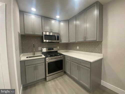 940 5th St, LAUREL, MD, 20707-5106 | Card Image