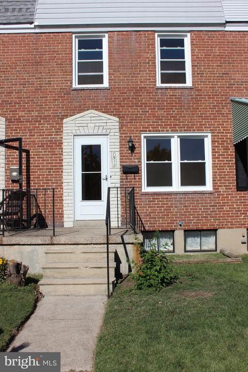 7518 Lawrence Rd, DUNDALK, MD, 21222-3112 | Card Image