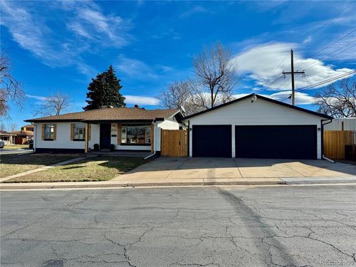 6220 W Arkansas Ave, Lakewood, CO, 80232-5717 | Card Image