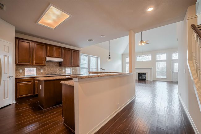 20006 Shavon Springs Dr, House other with 5 bedrooms, 4 bathrooms and 3 parking in Spring TX | Image 9