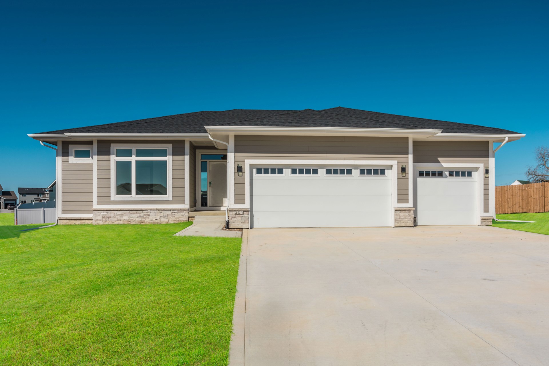 11th Ct, Bondurant, IA 50035