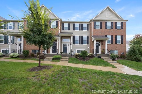 403 Shadow Ct, Oswego, IL, 60543-5231 | Card Image