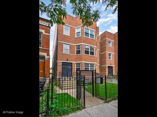 2-1520 N Leavitt St, CHICAGO, IL, 60622-1818 | Card Image