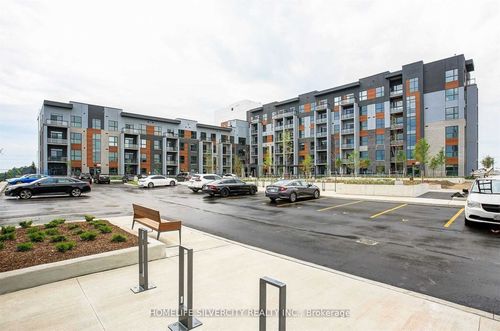 327-95 Dundas St W, Oakville, ON, L6M5N4 | Card Image