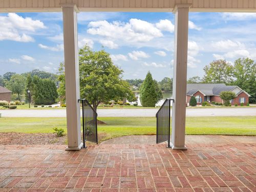 123 S Lake Emory Dr, Inman, SC, 29349-7257 | Card Image
