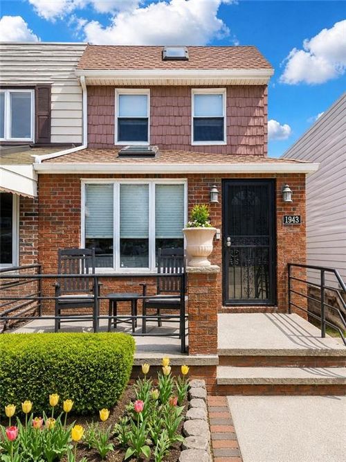 1943 E 34th St, Brooklyn, NY, 11234-4818 | Card Image