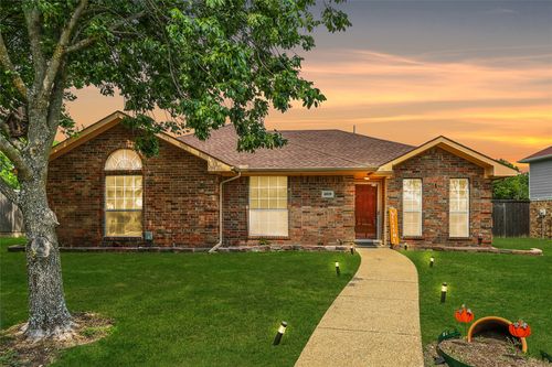 4609 Hunters Ridge Dr, Sachse, TX, 75048-4665 | Card Image