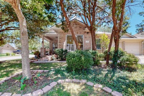 360 Canterbury Dr, Austin, TX, 78737-4551 | Card Image