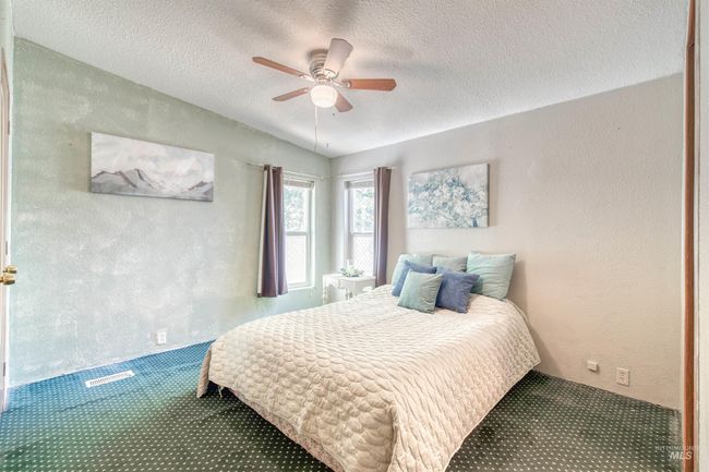 TRLR-8 - 951 W Avalon St, Home with 3 bedrooms, 2 bathrooms and null parking in Kuna ID | Image 9