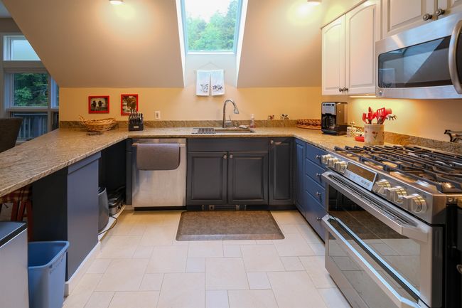 A5 - 6 Ledgewood Rd, Condo with 3 bedrooms, 2 bathrooms and null parking in Ludlow VT | Image 16