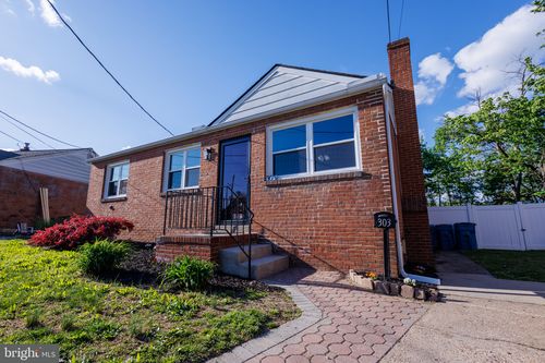303 Silverbrook Dr, WILMINGTON, DE, 19804-1023 | Card Image