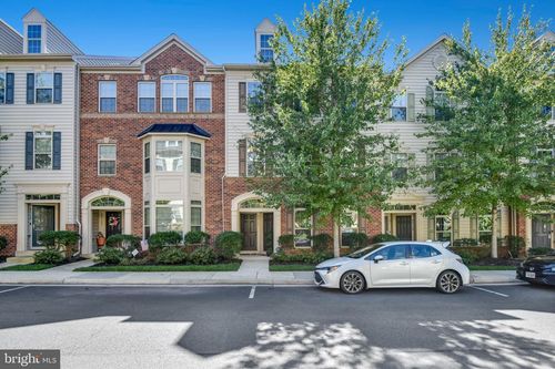 42119 Piebald Sq, ALDIE, VA, 20105-5847 | Card Image