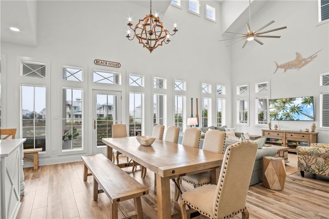 288 Hide Away Dr, House other with 5 bedrooms, 6 bathrooms and 2 parking in Port Aransas TX | Image 4