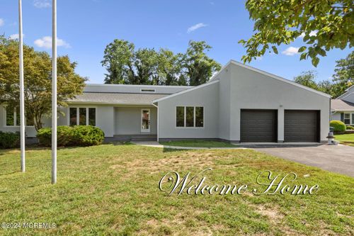 21 High Ridge Rd, Ocean, NJ, 07712-3460 | Card Image
