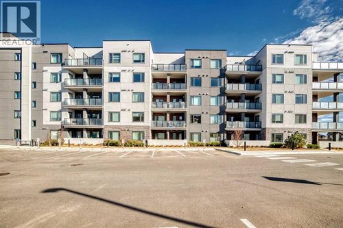 138 Sage Valley Common Nw, Calgary, AB, T3R1X7 | Card Image