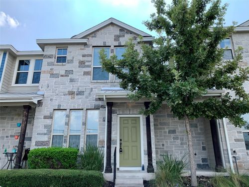 7705 Wolverine St, Austin, TX, 78757-1549 | Card Image