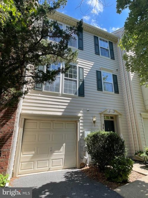 9424 Singleton Pl, FREDERICK, MD, 21704-7838 | Card Image