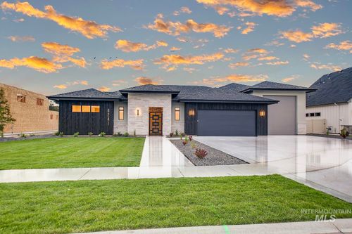 6241 W Strant St, Eagle, ID, 83616-1629 | Card Image
