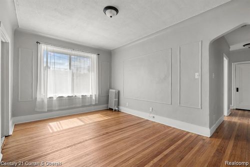 1291 W State Fair, Detroit, MI, 48203-4610 | Card Image