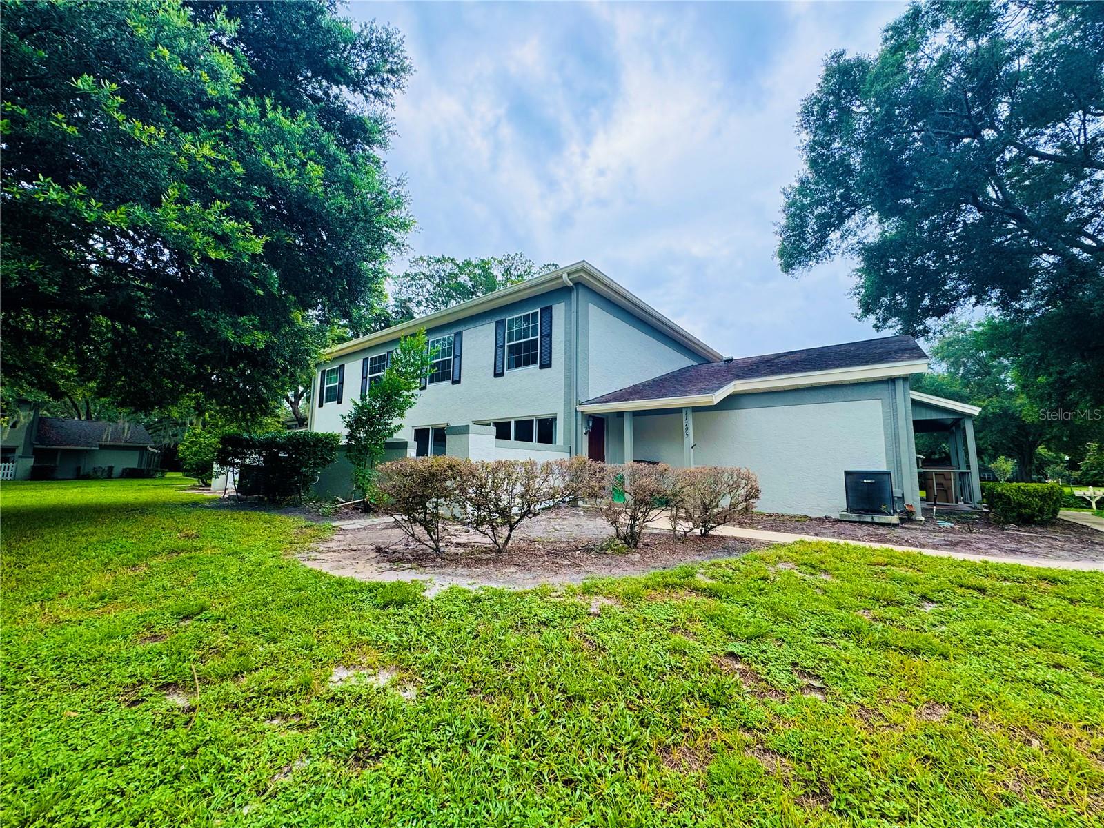 Raintree Dr, Tampa, FL 33617