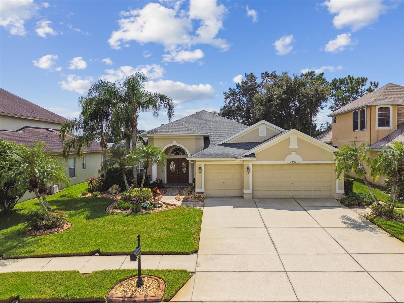 Abercorn Ln, Land O Lakes, FL 34639