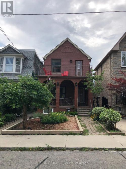 564 Concord Avenue, Toronto (Dovercourt-Wallace Emerson-Junction), ON, M6H2R1 | Card Image