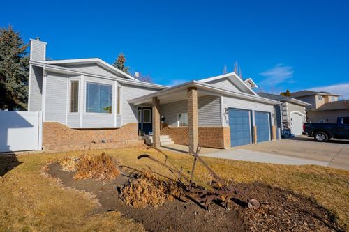 136 Palliser Way Ne, Medicine Hat, AB, T1C1R6 | Card Image