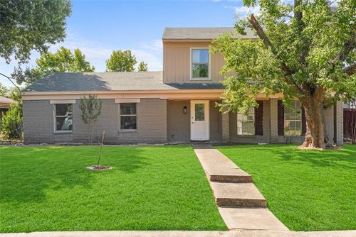 7326 Boisenberry Ln, Dallas, TX, 75249-1019 | Card Image
