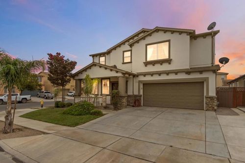 209 Sirrah Way, Greenfield, CA, 93927 | Card Image