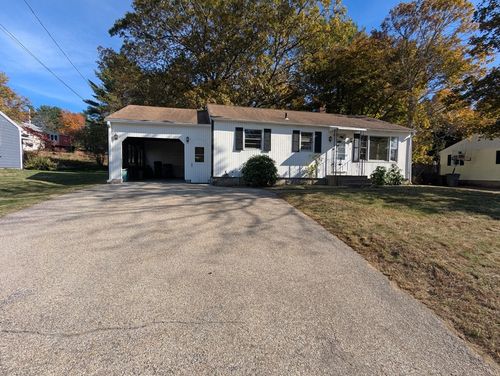 70 Ken Dr, Gardner, MA, 01440-3521 | Card Image