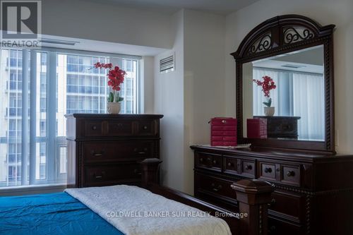 1111-1 Michael Power Pl, Etobicoke, ON, M9A0A1 | Card Image