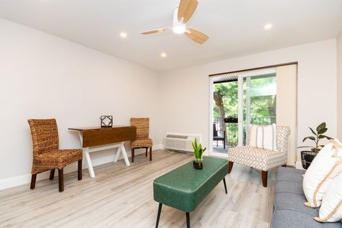 apt-24-45 Oval Rd, Quincy, MA, 02170-3821 | Card Image