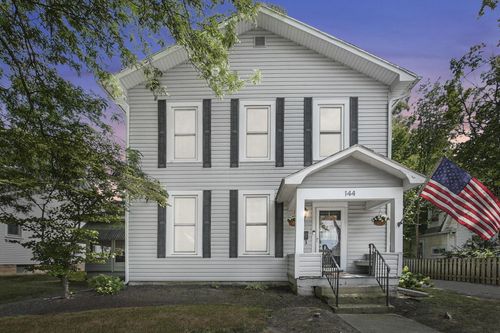 144 E High St, London, OH, 43140-1260 | Card Image