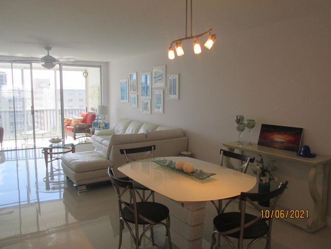 APT-1007 - 3212 S Ocean Blvd, Condo with 2 bedrooms, 2 bathrooms and null parking in Highland Beach FL | Image 32