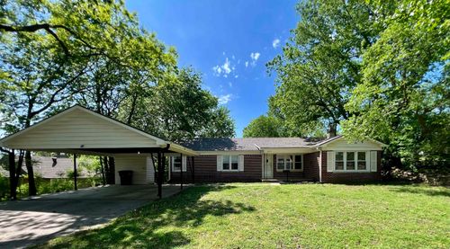 607 N 9th St, Arkansas City, KS, 67005-2306 | Card Image