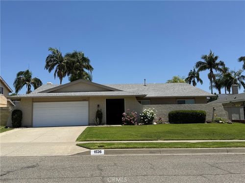 1526 Brookhaven Ave, Placentia, CA, 92870-2912 | Card Image