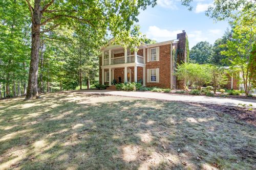7422 Indian Creek Rd, Mc Ewen, TN, 37101-4043 | Card Image