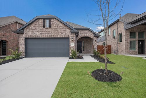 3928 Aqua Ln, Sherman, TX, 75090-5327 | Card Image