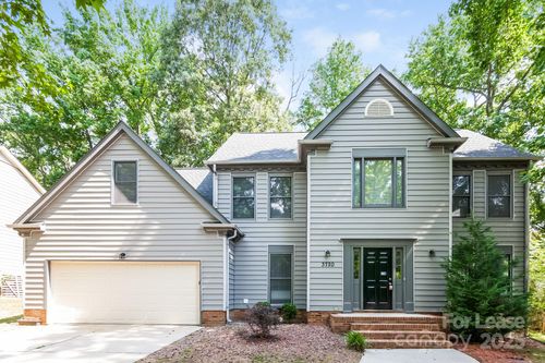 3720 Waterton Leas Ct, Charlotte, NC, 28269-1226 | Card Image