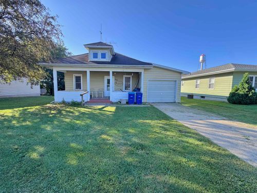 206 E Watson St, Garnavillo, IA, 52049-9700 | Card Image